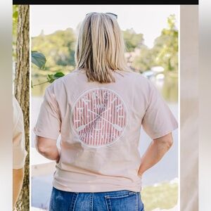 Lake Girl Short Sleeve Graphic Tee